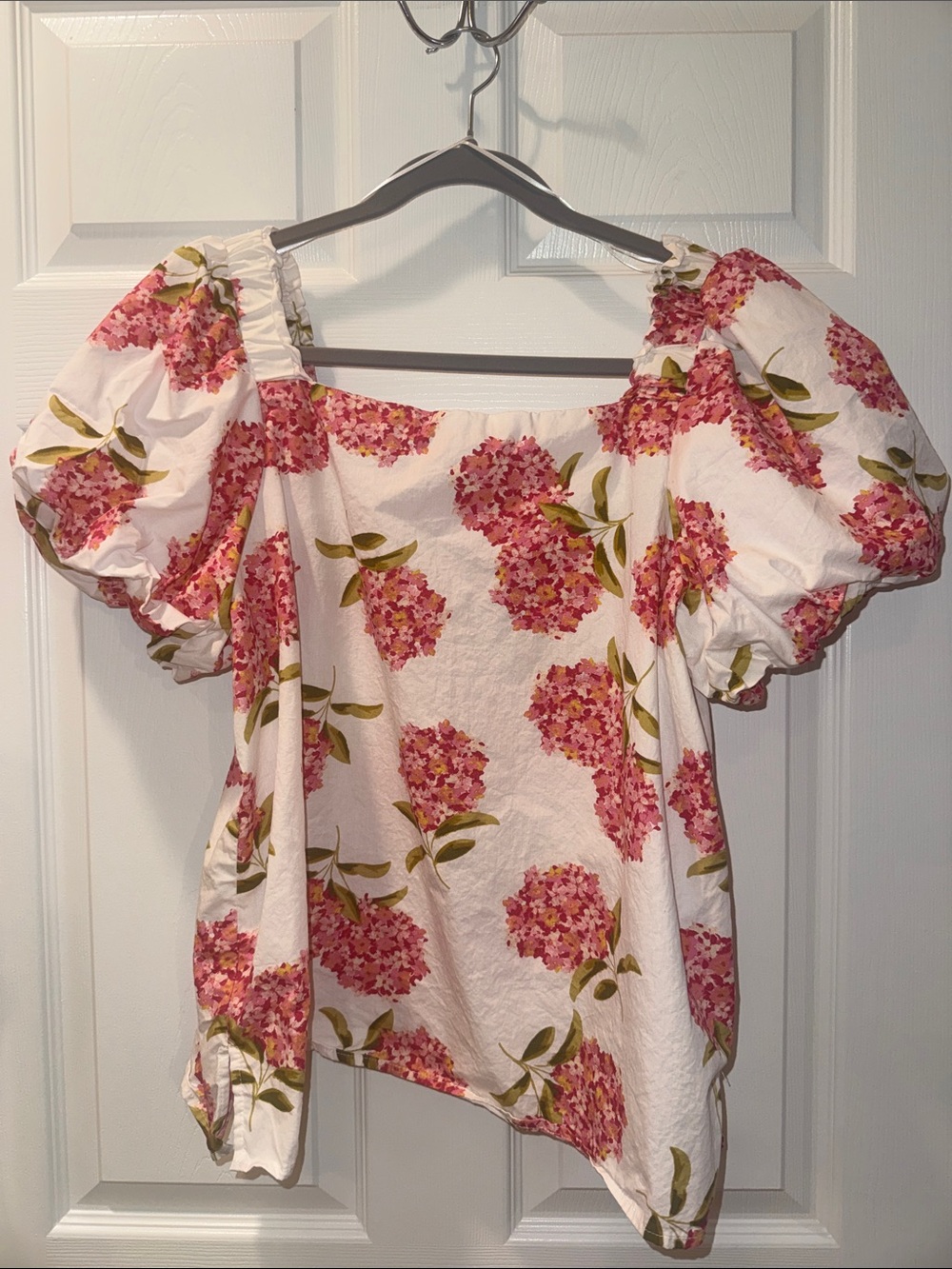 Crave Women’s Floral Puff-Sleeve Top - Pink Hydrangea Print - Picture 7 of 11